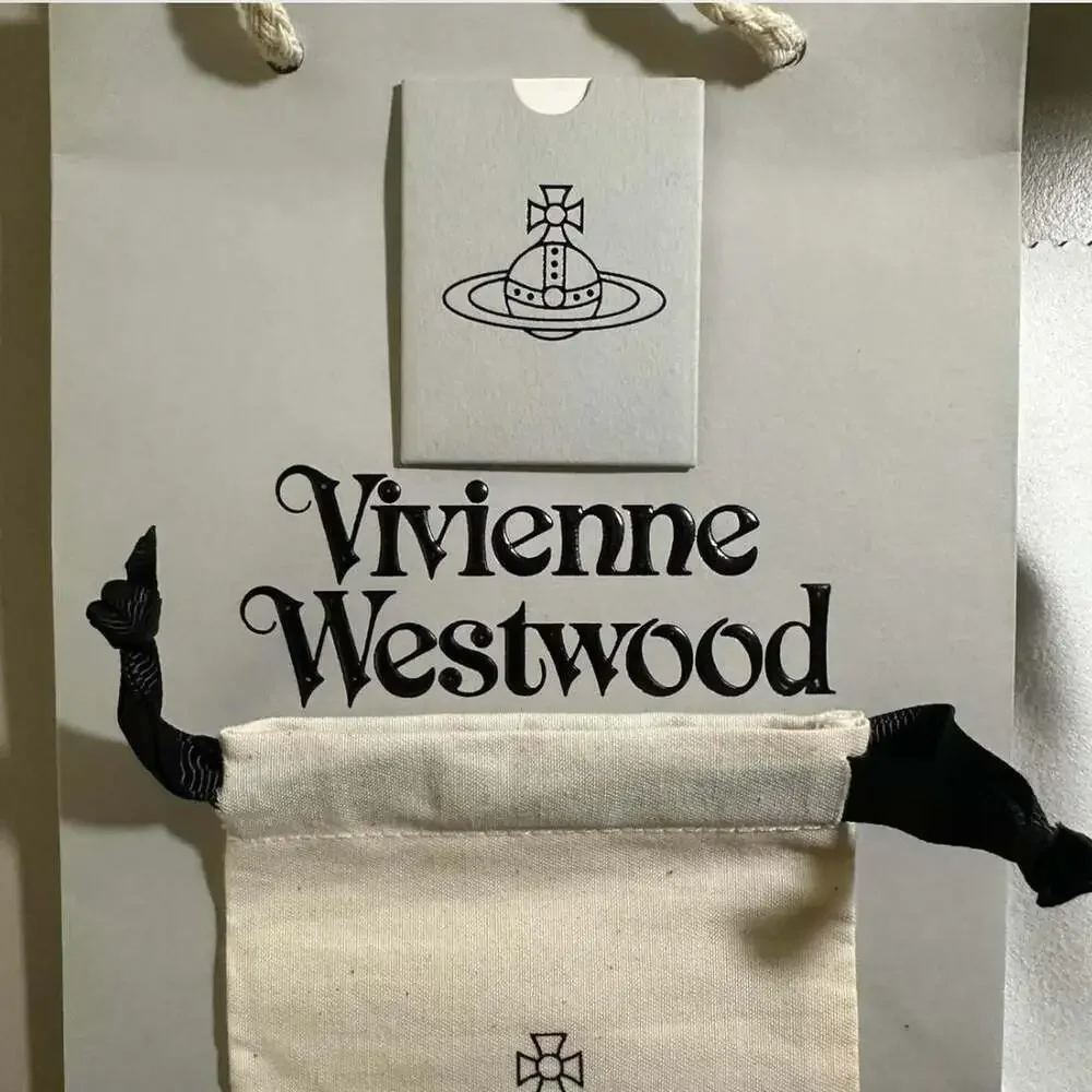 Silver Vivienne Westwood Necklace Silver B 123